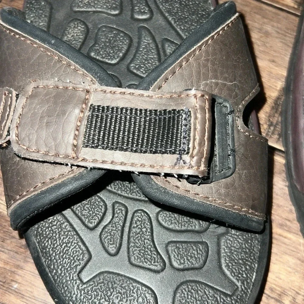 Men’s Size 10 Backtrails Sports Hiking Sandals with Adjustable Ankle Support